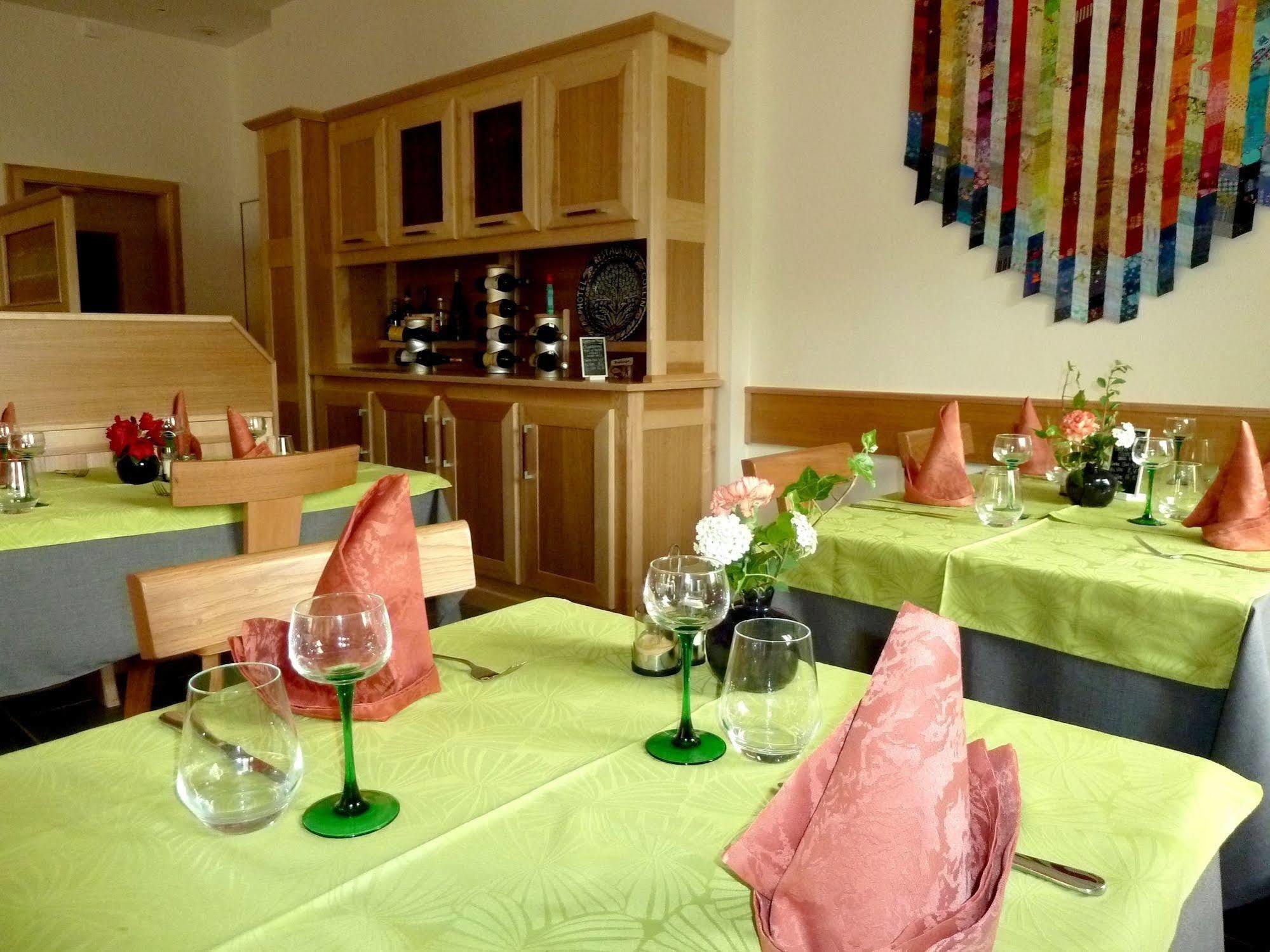 Hotel Restaurant Collin Ferrette Eksteriør billede